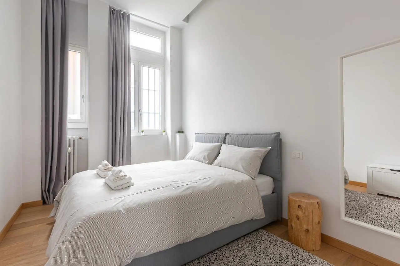 Apartament Mysa Properties - Bilocale In Zona Porta Romana Mediolan